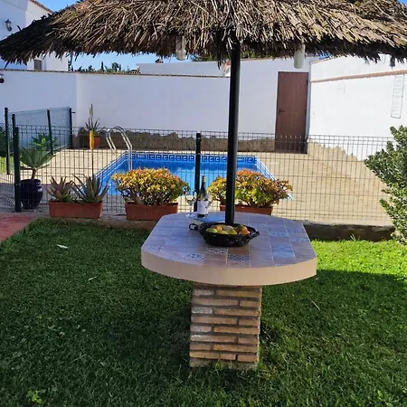 בית נופש El Cortijo De Pepa קוניל דה לה פרונטרה